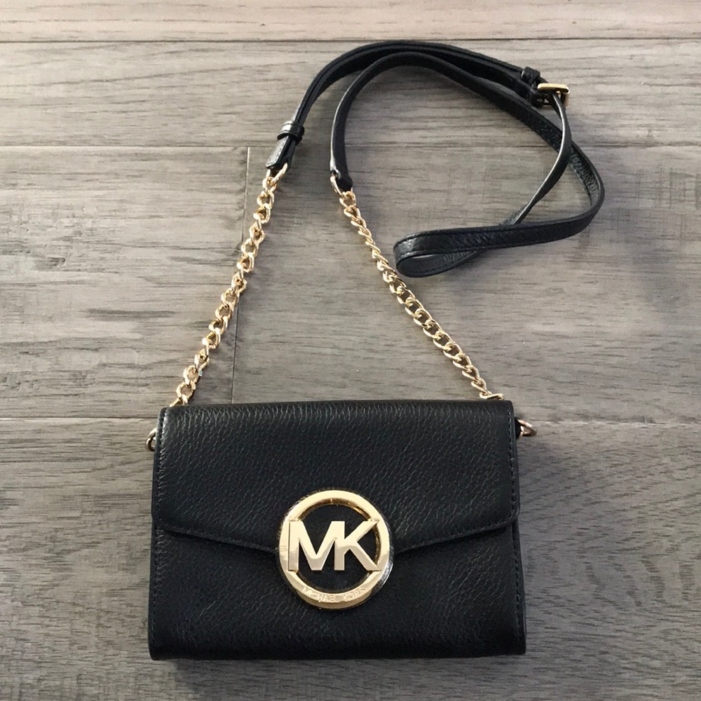 EUC Michael Kors Shoulder Purse